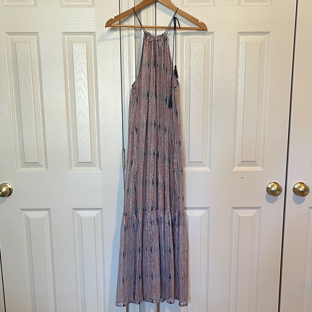 Elegant Sleeveless Maxi Dress
